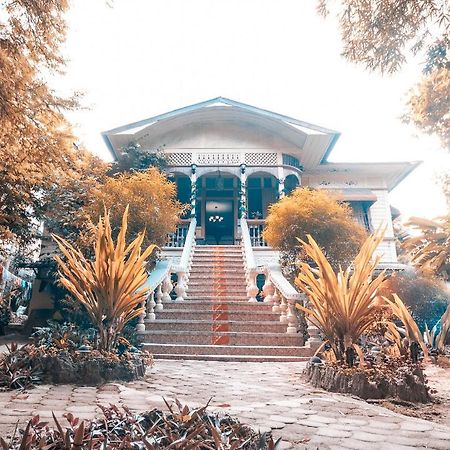 Oasis Balili Heritage Lodge Tagbilaran Extérieur photo