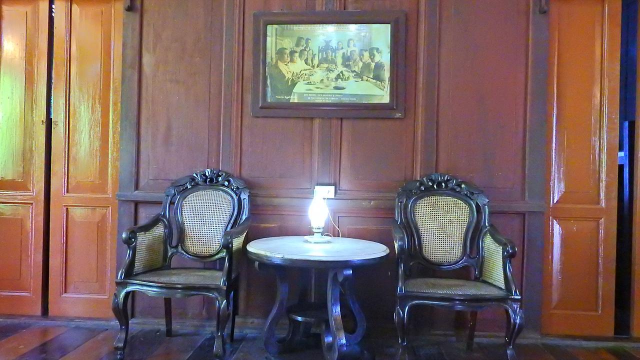 Oasis Balili Heritage Lodge Tagbilaran Extérieur photo