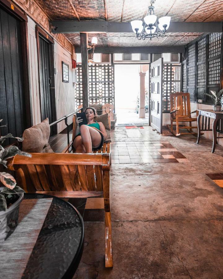 Oasis Balili Heritage Lodge Tagbilaran Extérieur photo